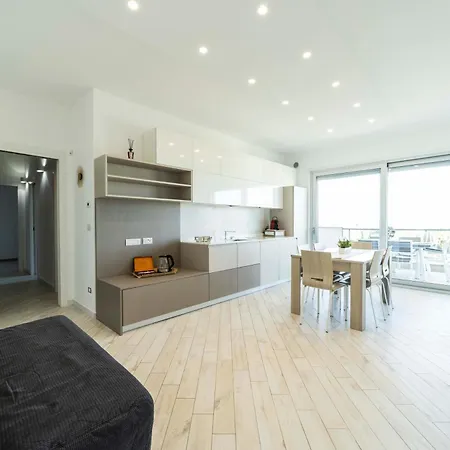 公寓 Mazzitelli Exclusive *