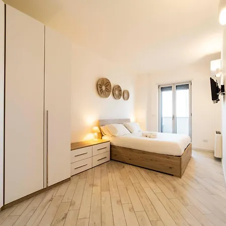 Mazzitelli Exclusive Apartment